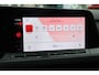 Volkswagen Golf 1.5 eTSI R-Line Business+ 150PK / 110kW DSG, Panoramadak, 18" 'Bakersfield' LMV, LED Matrix (IQ.Lights), navigatie, verwarmbare voorstoelen, dodehoekdetectie (side assist), adaptieve cruise control (acc), elektrisch verstel-, verwarm- en inklapbare buitenspiegels (spiegel pakket), verwarmbaar multifunctioneel lederen stuurwiel, privacy glas, Apple Carplay & Android Auto, DAB+, achteruitrijcamera (rear view), parkeersensoren voor en achter (pdc), keyless start & entry etc.