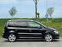 Volkswagen Touran 1.4 TSI Highline Business - Panther Black - Clima/Cruise/Trekhaak