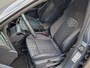 Volkswagen Golf 1.5 eTSI R-Line 360° Camera - NL Auto - Stuur en Stoelverwarming