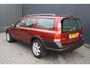 Volvo V70 Cross Country 2.4 T Comfort Line AUTOMAAT - KOPPAKKING DEFECT