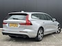 Volvo V60 2.0 B3 Momentum Advantage Adaptive Cruise / BLIS Dode hoek waarschuwing / Leer / verw. voorstoelen en stuurwiel / park assist V+A(-camera) / verw. voorruit / draadloos opladen telefoon