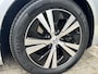 Volvo V60 2.0 B3 Momentum Advantage Adaptive Cruise / BLIS Dode hoek waarschuwing / Leer / verw. voorstoelen en stuurwiel / park assist V+A(-camera) / verw. voorruit / draadloos opladen telefoon