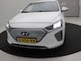 Hyundai Ioniq Comfort EV 38 kWh / SoH 100% / Navigatie / 1ste Eigenaar / Dealer onderhouden / Adaptieve Cruise Control / LMV / Airco Climat Control / NL Auto / Trekhaak /