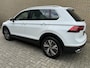 Volkswagen Tiguan 1.4 TSI eHybrid Business+ PHEV | IQ Light | Navigatie | Ergo Comfort stoelen | Elek. Trekhaak | 1800kg Trekgewicht | Virtual Cockpit | Verschuifbare achterbank | 360 Camera | Adaptive Cruise | Compleet onderhouden