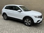Volkswagen Tiguan 1.4 TSI eHybrid Business+ PHEV | IQ Light | Navigatie | Ergo Comfort stoelen | Elek. Trekhaak | 1800kg Trekgewicht | Virtual Cockpit | Verschuifbare achterbank | 360 Camera | Adaptive Cruise | Compleet onderhouden