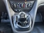 Ford Transit Connect 1.6 TDCI L2 Trend Airco 3-Persoons Kastinrichting Cruise controle Trekhaak 1200kg trekgewicht Schuifdeur Parkeersensoren achter Euro 5 Dealer onderhouden 1e eigenaar