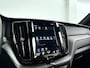 Volvo XC60 T8 Twin Engine AWD R-Design | Panoramadak | Parkeercamera | Harman Kardon | Head-up display | Stoel- en Stuurverwarming | Trekhaak