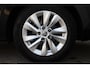 Skoda Octavia Combi 1.5 TSI Edition Lichtmetalen velgen, digitaal dashboard, electronic climate controle , stoelverwarming, carplay, draadloos laden, ledkoplampen, parkeersensoren voor en achter