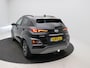 Hyundai Kona 1.6 GDI HEV Premium Automaat / Trekhaak / Lederen bekleding / HUD Display / Navigatie / Adaptieve Cruise Control / Elektrisch stoel voor / Stoel verwarming & koeling voor / NL Auto / Historie aanwezig /