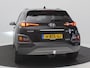 Hyundai Kona 1.6 GDI HEV Premium Automaat / Trekhaak / Lederen bekleding / HUD Display / Navigatie / Adaptieve Cruise Control / Elektrisch stoel voor / Stoel verwarming & koeling voor / NL Auto / Historie aanwezig /