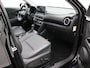 Hyundai Kona 1.6 GDI HEV Premium Automaat / Trekhaak / Lederen bekleding / HUD Display / Navigatie / Adaptieve Cruise Control / Elektrisch stoel voor / Stoel verwarming & koeling voor / NL Auto / Historie aanwezig /