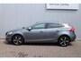 Volvo V40 T3 Automaat Polar+ Sport | Trekhaak | Panoramadak | Achteruitrijcamera | Parkeersensoren voor + achter | Keyless entry | Cruise Control | Stoelverwarming | Harman Kardon Premium Audio | Climate Control |