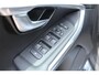 Volvo V40 T3 Automaat Polar+ Sport | Trekhaak | Panoramadak | Achteruitrijcamera | Parkeersensoren voor + achter | Keyless entry | Cruise Control | Stoelverwarming | Harman Kardon Premium Audio | Climate Control |