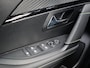 Peugeot 208 GT HYBRID 145pk e-DCS6 automaat, Rijklaarprijs, Camera voor en achter Adaptieve cruise control Keyless entry & start