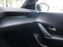 Peugeot 208 GT HYBRID 145pk e-DCS6 automaat, Rijklaarprijs, Camera voor en achter Adaptieve cruise control Keyless entry & start