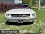 Ford Mustang Cabrio. V8 260 1964. Automaat. Stuurbekrachtiging. Elektrisch dak. Een van de allereerste Mustangs.