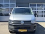 Volkswagen Transporter 2.0 TSI L2H1 Benzine Dubbele schuifdeur Airco Cruise controle Telefoonverbinding Navigatiesysteem Achteruitrij camera Parkeersensoren Achter Euro 6 1e eigenaar Lage belastingtarief prive BPM vrij