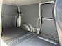 Volkswagen Transporter 2.0 TSI L2H1 Benzine Dubbele schuifdeur Airco Cruise controle Telefoonverbinding Navigatiesysteem Achteruitrij camera Parkeersensoren Achter Euro 6 1e eigenaar Lage belastingtarief prive BPM vrij