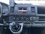 Volkswagen Transporter 2.0 TSI L2H1 Benzine Dubbele schuifdeur Airco Cruise controle Telefoonverbinding Navigatiesysteem Achteruitrij camera Parkeersensoren Achter Euro 6 1e eigenaar Lage belastingtarief prive BPM vrij