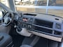 Volkswagen Transporter 2.0 TSI L2H1 Benzine Dubbele schuifdeur Airco Cruise controle Telefoonverbinding Navigatiesysteem Achteruitrij camera Parkeersensoren Achter Euro 6 1e eigenaar Lage belastingtarief prive BPM vrij