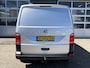 Volkswagen Transporter 2.0 TSI L2H1 Benzine Dubbele schuifdeur Airco Cruise controle Telefoonverbinding Navigatiesysteem Achteruitrij camera Parkeersensoren Achter Euro 6 1e eigenaar Lage belastingtarief prive BPM vrij