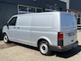 Volkswagen Transporter 2.0 TSI L2H1 Benzine Dubbele schuifdeur Airco Cruise controle Telefoonverbinding Navigatiesysteem Achteruitrij camera Parkeersensoren Achter Euro 6 1e eigenaar Lage belastingtarief prive BPM vrij