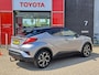 Toyota C-HR / C-HR+ 1.8 Hybrid Bi-Tone TREKHAAK NAVIGATIE ADAPTIVE CRUISE CONTROL STOELVERWARMING