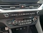 Kia Niro Hybrid 1.6 GDi DynamicPlusLine | Stoel en stuurverwarming | Lederen bekleding | Navigatie | Camera | Dodehoek detectie | Verbruik 1 op 20!