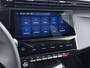 Peugeot 408 Allure 225pk Plugin Hybrid Automaat | Accu 99% | Navigatie | AGR stoelen | 360 camera | 19 inch wielen | Apple Carplay draadloos | Drive assist pack