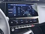 Peugeot 408 Allure 225pk Plugin Hybrid Automaat | Accu 99% | Navigatie | AGR stoelen | 360 camera | 19 inch wielen | Apple Carplay draadloos | Drive assist pack