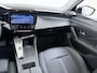 Peugeot 408 Allure 225pk Plugin Hybrid Automaat | Accu 99% | Navigatie | AGR stoelen | 360 camera | 19 inch wielen | Apple Carplay draadloos | Drive assist pack