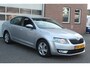 Skoda Octavia 1.6 TDI Greenline Ambition right hand drive. airco, licht metalen velgen, elektrische ramen