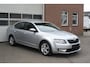 Skoda Octavia 1.6 TDI Greenline Ambition right hand drive. airco, licht metalen velgen, elektrische ramen