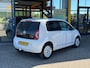 Volkswagen Up! 1.0 Groove Up! White - leer - navi - trekhaak