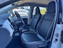 Volkswagen Up! 1.0 Groove Up! White - leer - navi - trekhaak
