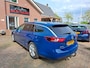 Opel Insignia Sports Tourer 1.5 Turbo Business Executive. Zeer netjes en luxe o.a. camera, trekhaak, carplay, stoel-stuurverwarm.