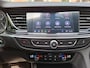 Opel Insignia Sports Tourer 1.5 Turbo Business Executive. Zeer netjes en luxe o.a. camera, trekhaak, carplay, stoel-stuurverwarm.