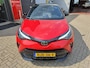 Toyota C-HR / C-HR+ 1.8 HYBRID GR-SPORT 19"LM-VELGEN CAMERA NAVI STUUR-/STOELVERWARMING P-SENSOREN AD-CRUISE HALF-LEDER/ALCANTARA