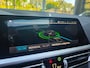 BMW 3-Serie Touring 330e High Executive | Met o.a. panoramadak, AppleCarPlay/AndroidAuto, achteruitrijcamera, navigatie en meer!