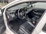 Toyota Corolla Touring Sports 2.0 Hybrid First Ed. | Vol leder | stoelverwarming | Apple Carpl