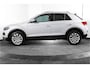 Volkswagen T-Roc 1.5 TSI 150 PK Style - Automaat | Adapt. Cruise | PDC | Camera | NAV+App. Connect | ECC | Afn. Trekhaak | LM 17" |