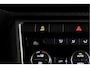 Volkswagen T-Roc 1.5 TSI 150 PK Style - Automaat | Adapt. Cruise | PDC | Camera | NAV+App. Connect | ECC | Afn. Trekhaak | LM 17" |