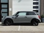 MINI One Mini 1.5 Classic Plus & Trim Black Pack | Airco | Apple CarPlay | Navigatie | Sport Int | 17" Black Spoke Velgen / Park Sensors / 1e Eigenaar!