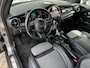 MINI One Mini 1.5 Classic Plus & Trim Black Pack | Airco | Apple CarPlay | Navigatie | Sport Int | 17" Black Spoke Velgen / Park Sensors / 1e Eigenaar!