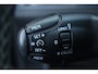 Peugeot 3008 1.2 PureTech Crossway | Camera | Navi | Carplay | Climate & Cruise Controle | LMV | | Achterbank in delen neerklapbaar | Achteruitrijcamera | Afwijkende dakkleur