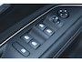 Peugeot 3008 1.2 PureTech Crossway | Camera | Navi | Carplay | Climate & Cruise Controle | LMV | | Achterbank in delen neerklapbaar | Achteruitrijcamera | Afwijkende dakkleur