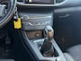 Peugeot 308 SW 1.2 PureTech Style - Navigatie - Climate Control - Cruise Control - Lichtmetalen Velgen