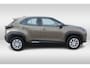 Toyota Yaris Cross 1.5 Hybrid Active Apple carplay/ android auto l All weather banden | Armsteun | Elektrisch inklapbare buitenspiegels | Climate control | Achteruitrijcamera | Verwarmbare spiegel