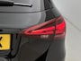 Mercedes-Benz A-klasse 180 Progressive | Dode Hoek Ass | Parkeerpakket met Camera | LED Verlichting | Stoelverwarming | Inclusief 24 maanden Mercedes-Benz Certified garantie voor Europa.