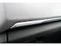 Volvo V40 Cross Country D3 AUT6 150PK Summum, Verwarmbare stoelen voor & achter, 17” Lichtmetalen velgen, Park Assist achter met camera, Cruise Control, Sensus Full Map navigatie, Bluetooth telefoonvoorbereiding